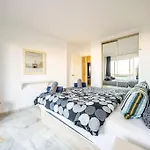 97-townhouse With Roof Terrace & Views, * 马尔韦利亚