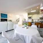 97-townhouse With Roof Terrace & Views, *