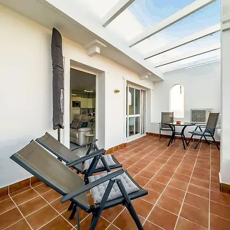 97-townhouse With Roof Terrace & Views, *