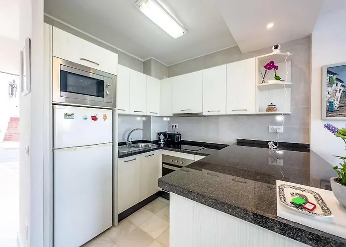 Apartment 97-townhouse With Roof Terrace & Views, *