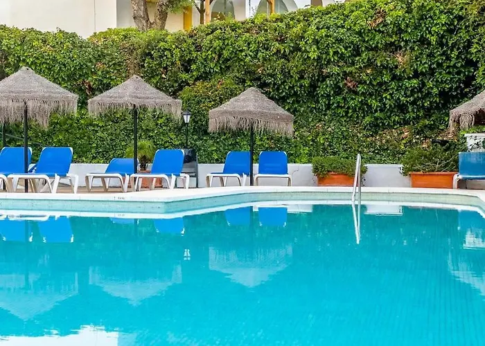 Appartamento 97-townhouse With Roof Terrace & Views, Marbella