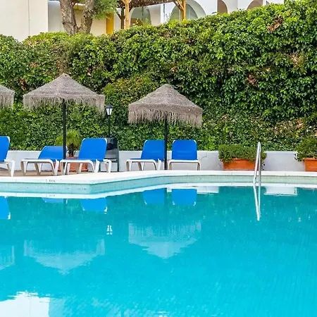 Lägenhet 97-townhouse With Roof Terrace & Views, Marbella